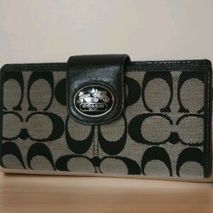 Coach Signature Black and Gray Wallet Excellent Condition